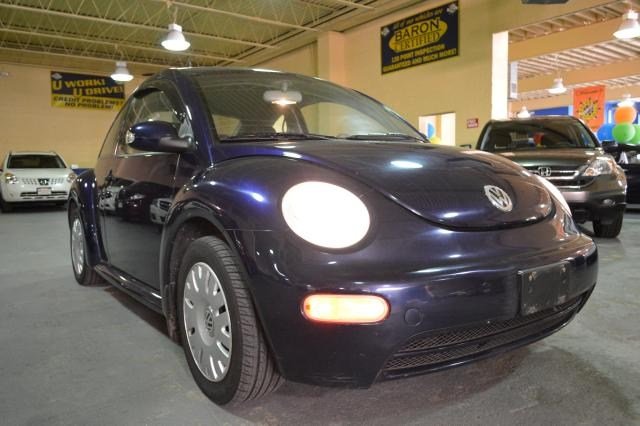 2004 Volkswagen New Beetle 4matic 4dr 3.5L