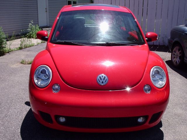 2004 Volkswagen New Beetle GT 4 Door