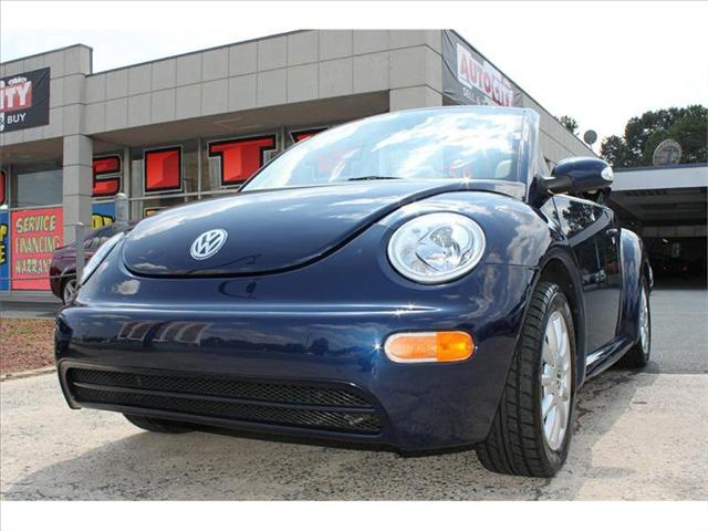 2004 Volkswagen New Beetle Unknown