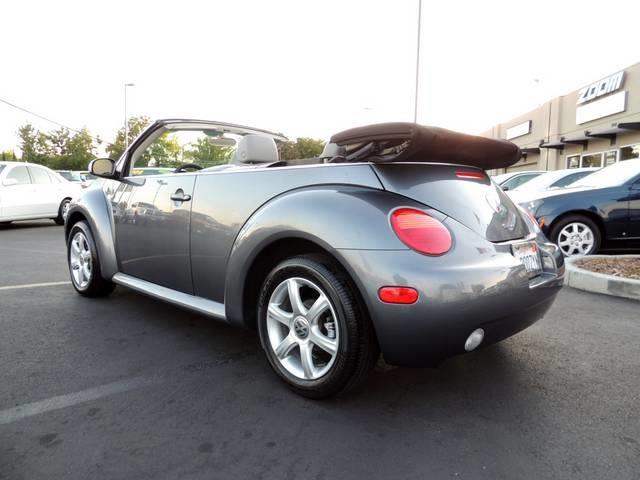 2005 Volkswagen New Beetle King Cab 4WD