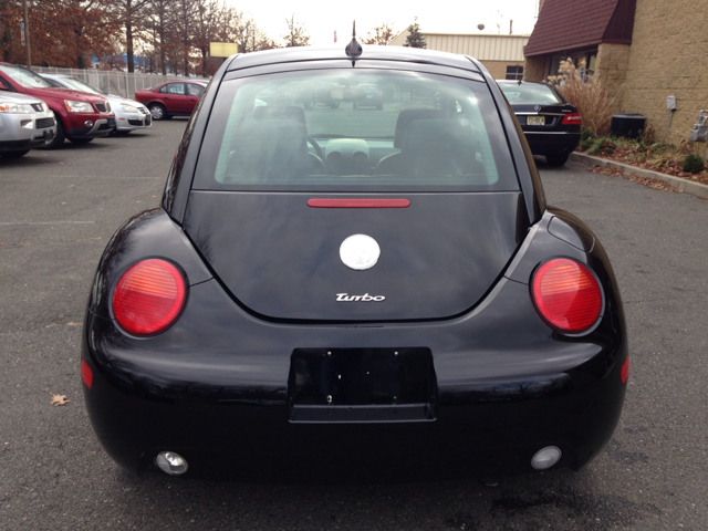 2005 Volkswagen New Beetle 428 Cobra Coupe