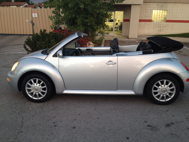 2005 Volkswagen New Beetle 2500 Extended Cab 4WD SLT