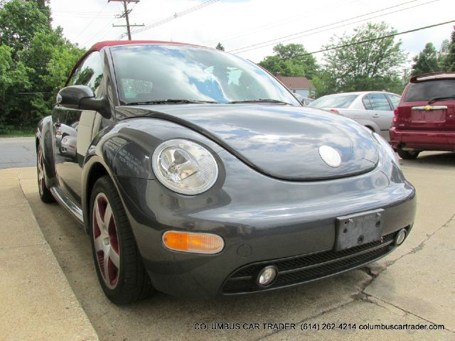 2005 Volkswagen New Beetle 2500 Extended Cab 4WD SLT