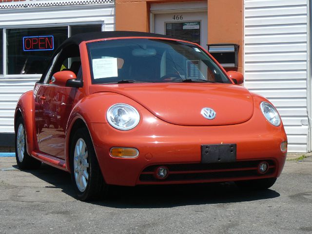 2005 Volkswagen New Beetle 2500 Extended Cab 4WD SLT