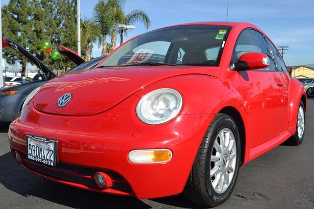 2005 Volkswagen New Beetle FWD 4dr Sport