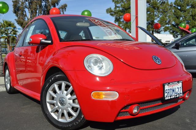 2005 Volkswagen New Beetle FWD 4dr Sport