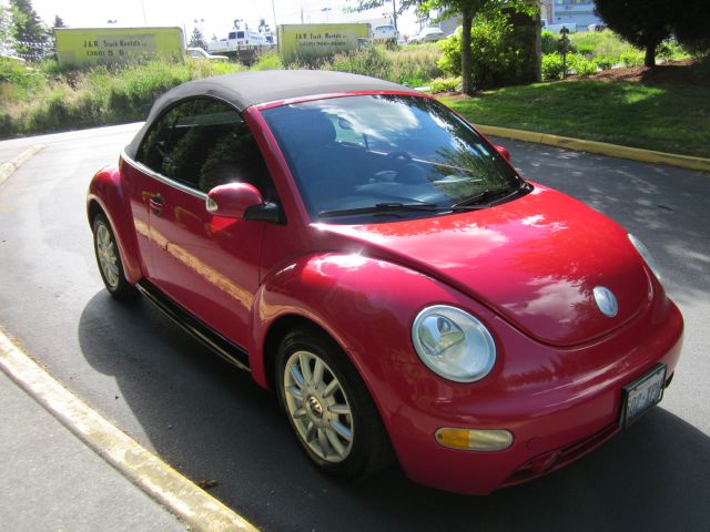 2005 Volkswagen New Beetle 2500 Extended Cab 4WD SLT