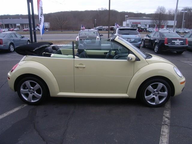 2006 Volkswagen New Beetle GS-R