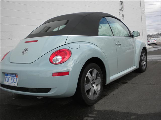 2006 Volkswagen New Beetle GS-R