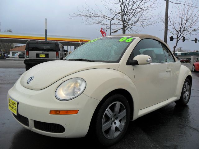 2006 Volkswagen New Beetle BASE W/1sv