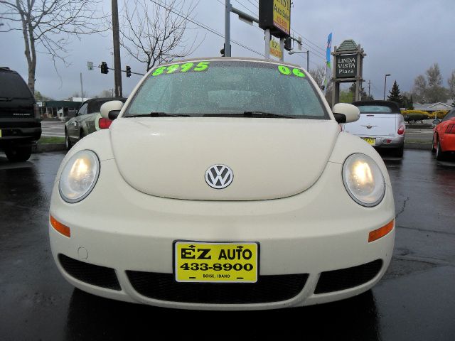 2006 Volkswagen New Beetle BASE W/1sv