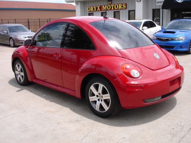 2006 Volkswagen New Beetle CD With MP3