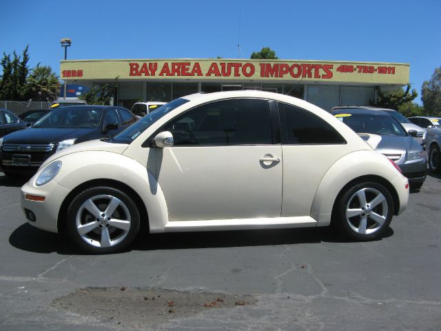 2006 Volkswagen New Beetle CD With MP3