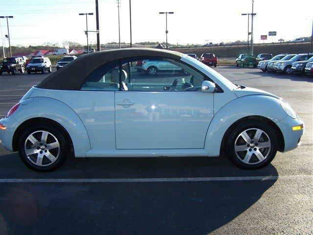 2006 Volkswagen New Beetle Unknown