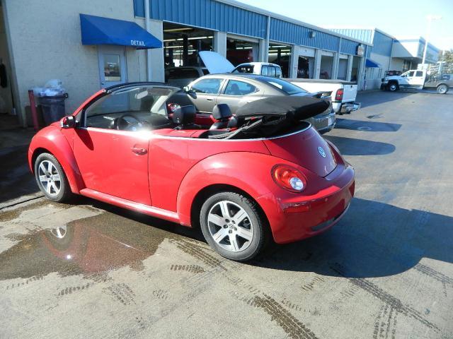 2006 Volkswagen New Beetle Unknown