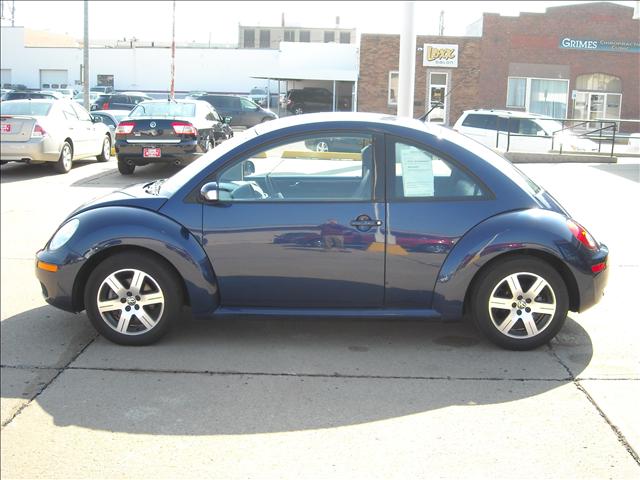 2006 Volkswagen New Beetle GS-R