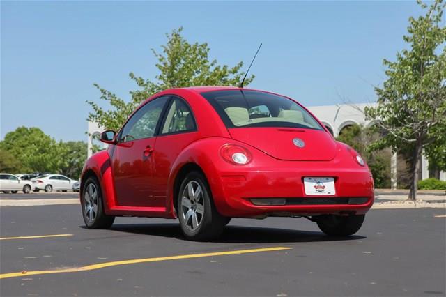 2006 Volkswagen New Beetle SR5 4x4 TRD Sport