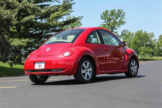 2006 Volkswagen New Beetle SR5 4x4 TRD Sport