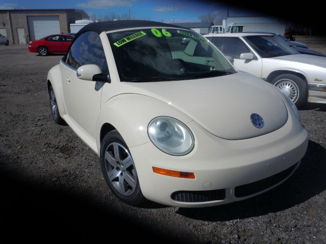 2006 Volkswagen New Beetle Lariat XL