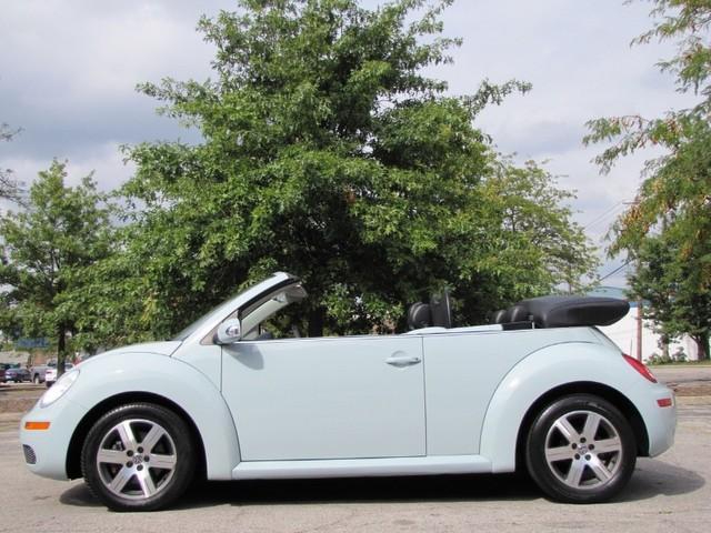 2006 Volkswagen New Beetle Unknown