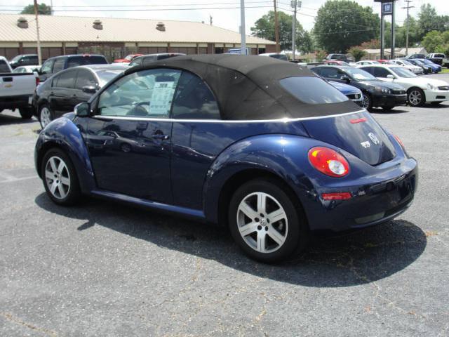 2006 Volkswagen New Beetle Unknown