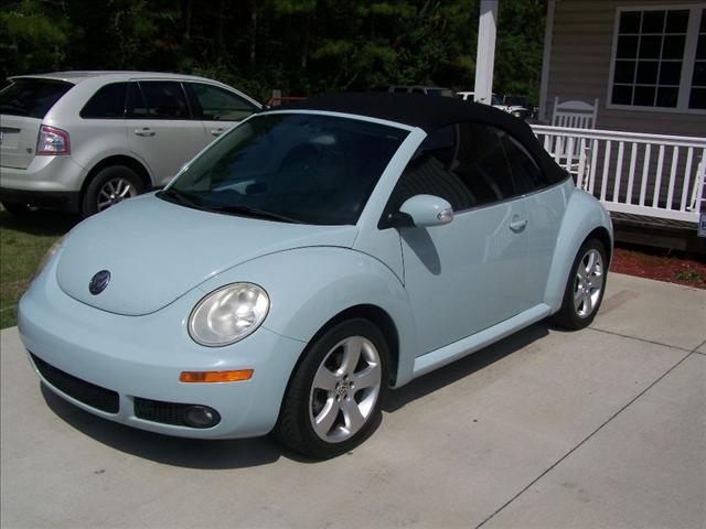 2006 Volkswagen New Beetle Unknown