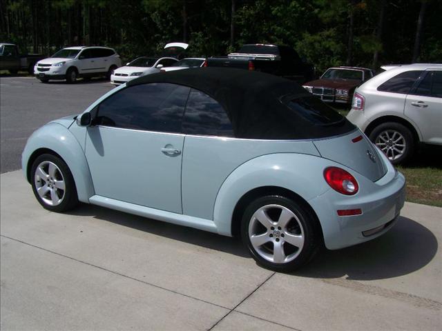 2006 Volkswagen New Beetle Unknown