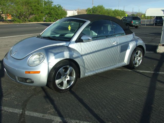 2006 Volkswagen New Beetle 4dr 2.9L Twin Turbo AWD W/3rd Row