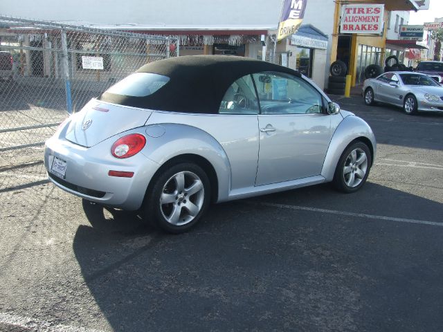 2006 Volkswagen New Beetle 4dr 2.9L Twin Turbo AWD W/3rd Row