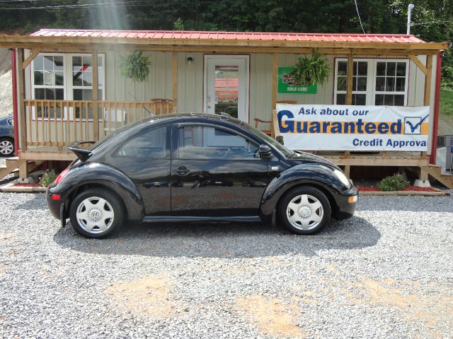 2006 Volkswagen New Beetle Unknown