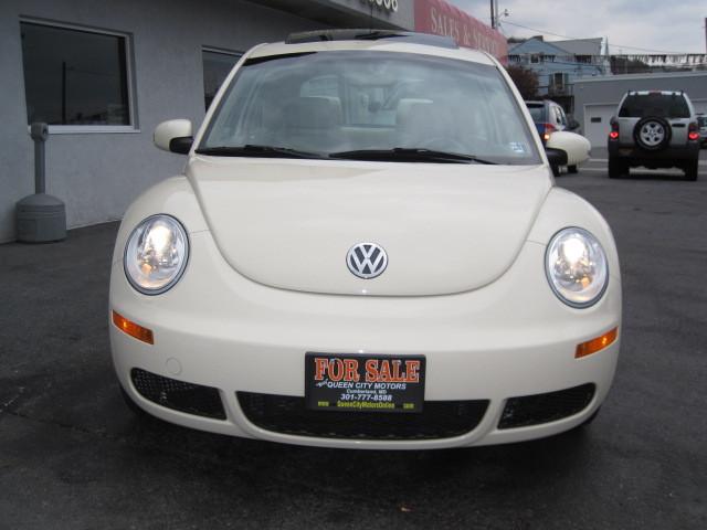 2006 Volkswagen New Beetle CD With MP3