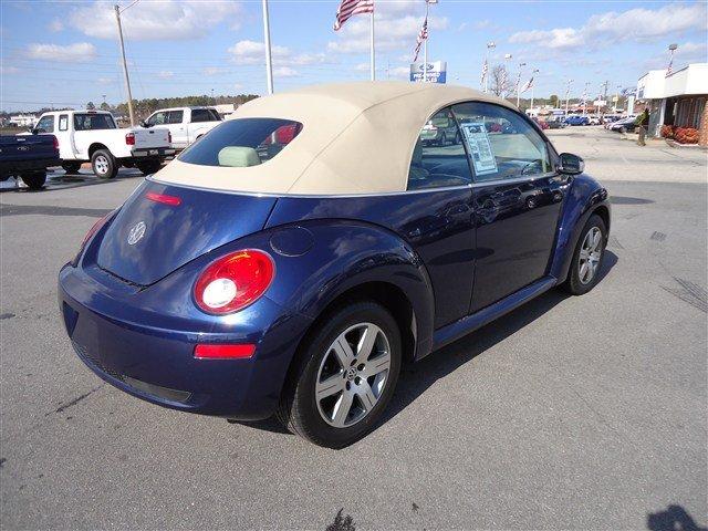 2006 Volkswagen New Beetle Unknown