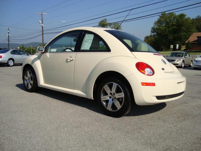 2006 Volkswagen New Beetle Unknown