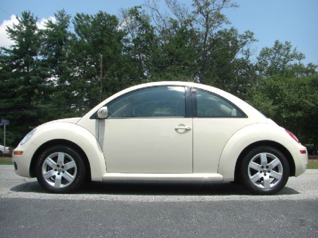 2007 Volkswagen New Beetle Limited Wagon