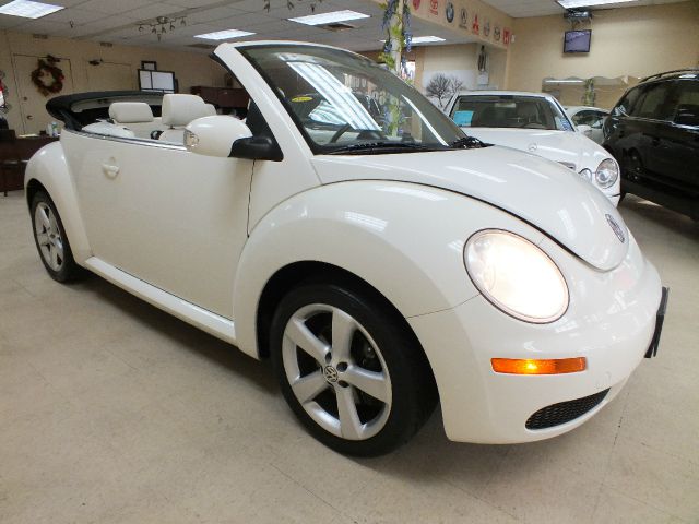 2007 Volkswagen New Beetle BASE W/1sv