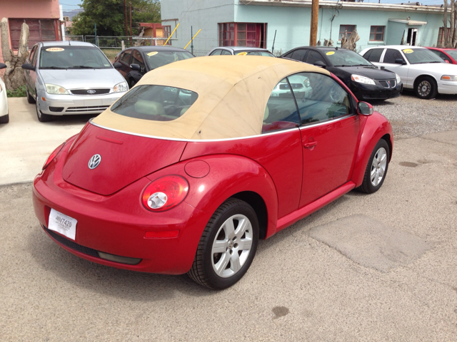 2007 Volkswagen New Beetle Reg Cab 118 WB