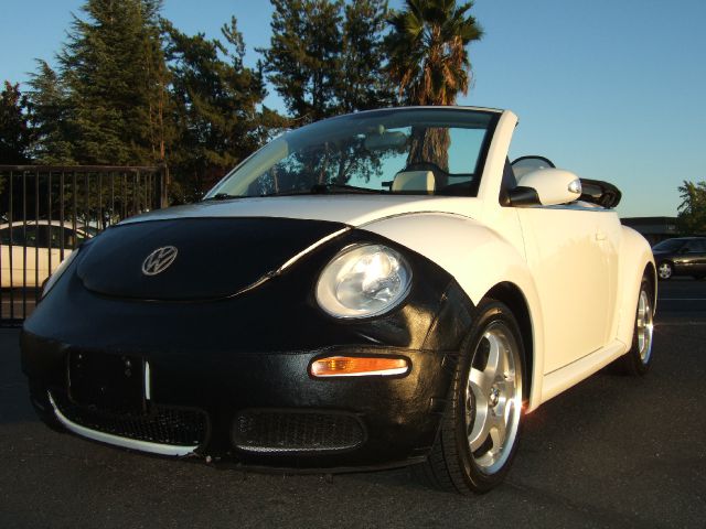 2007 Volkswagen New Beetle BASE W/1sv