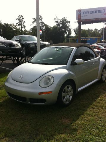 2007 Volkswagen New Beetle Reg Cab 118 WB