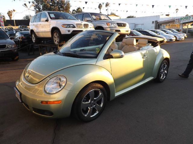 2007 Volkswagen New Beetle BASE W/1sv