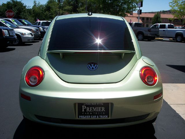 2007 Volkswagen New Beetle Limited Wagon