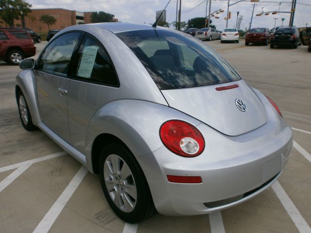 2008 Volkswagen New Beetle XR