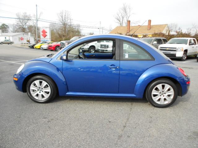 2008 Volkswagen New Beetle Unknown