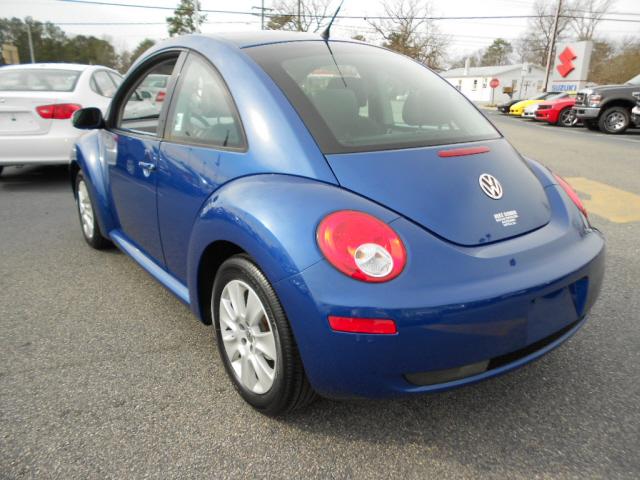 2008 Volkswagen New Beetle Unknown