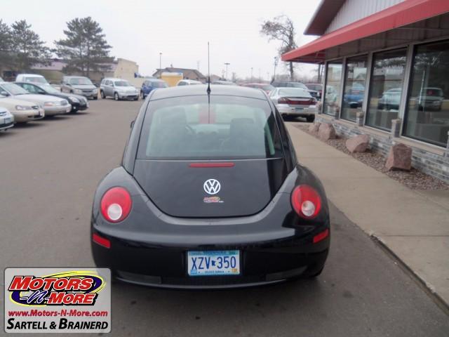 2008 Volkswagen New Beetle Unknown