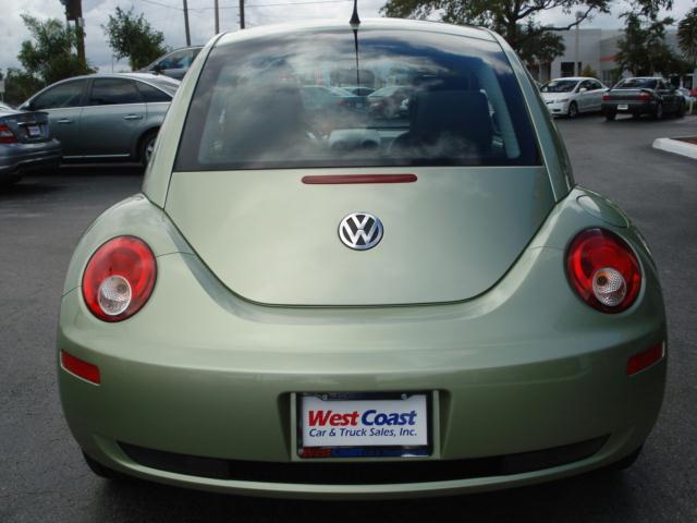 2008 Volkswagen New Beetle XR