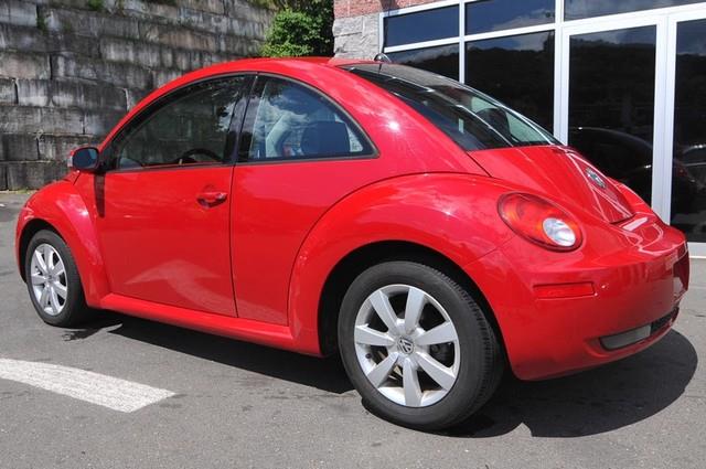 2008 Volkswagen New Beetle Unknown