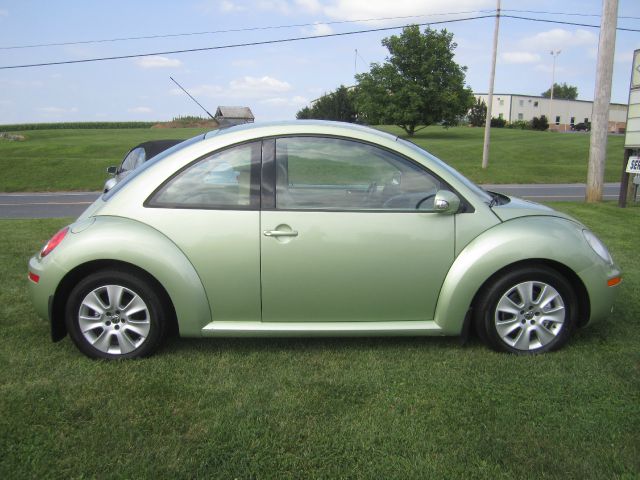 2009 Volkswagen New Beetle Supercharged Notchback