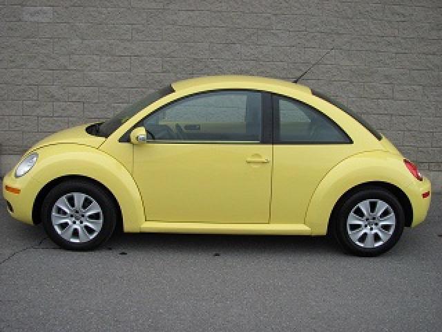 2009 Volkswagen New Beetle XR