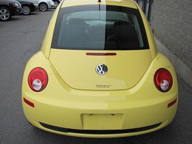 2009 Volkswagen New Beetle XR