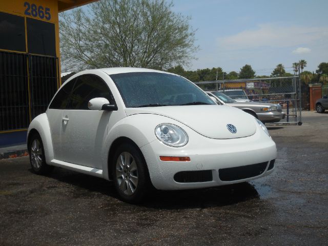 2009 Volkswagen New Beetle XR